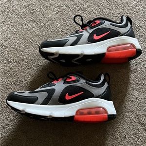 Nike Air 200 Youth size 5. Black with grey and pink.